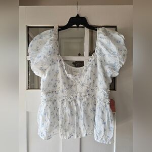 ARULA White Floral Puff-Sleeve Blouse